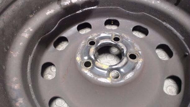 Foto: STAHLFELGE 6X14 ET38 eines VW Golf 1.6