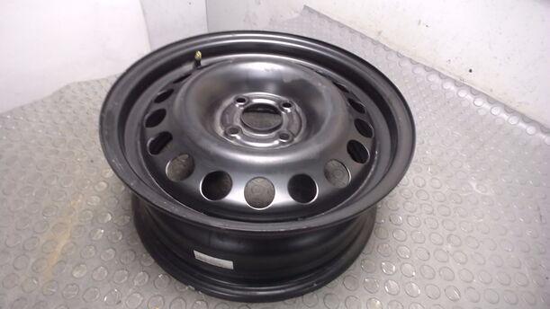 Foto: STAHLFELGE 6X15 ET49 ( UNBENUTZT ) eines Opel Astra 1.7 DTI