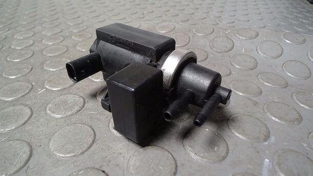 Foto: MAGNETVENTIL/ DRUCKWANDLER eines Mercedes-Benz A 180 CDI