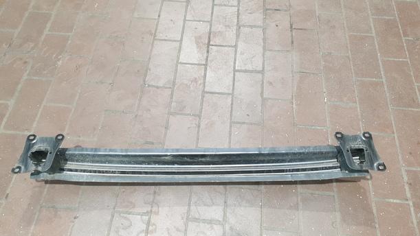 Foto: VERSTÄRKUNG HINTEN ( GOLF PLUS ) eines VW Golf Plus 1.4