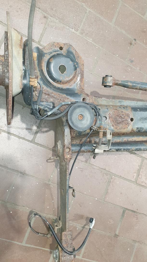 Foto: HINTERACHSE eines Peugeot Expert L1H1