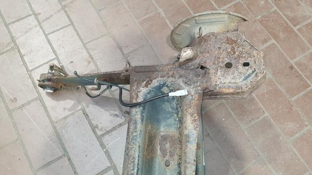 Foto: HINTERACHSE eines Peugeot Expert L1H1