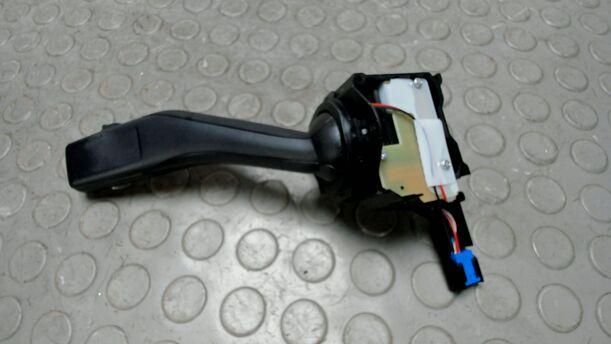 Foto: SCHEIBENWISCHERSCHALTER eines VW Golf Plus 1.4