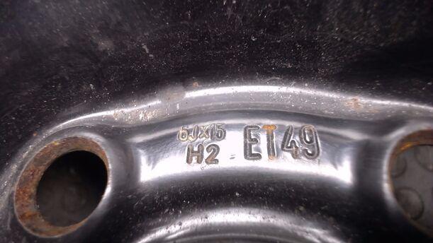 Foto: STAHLFELGE 6X15 ET49 eines Opel Astra 1.7 DTI