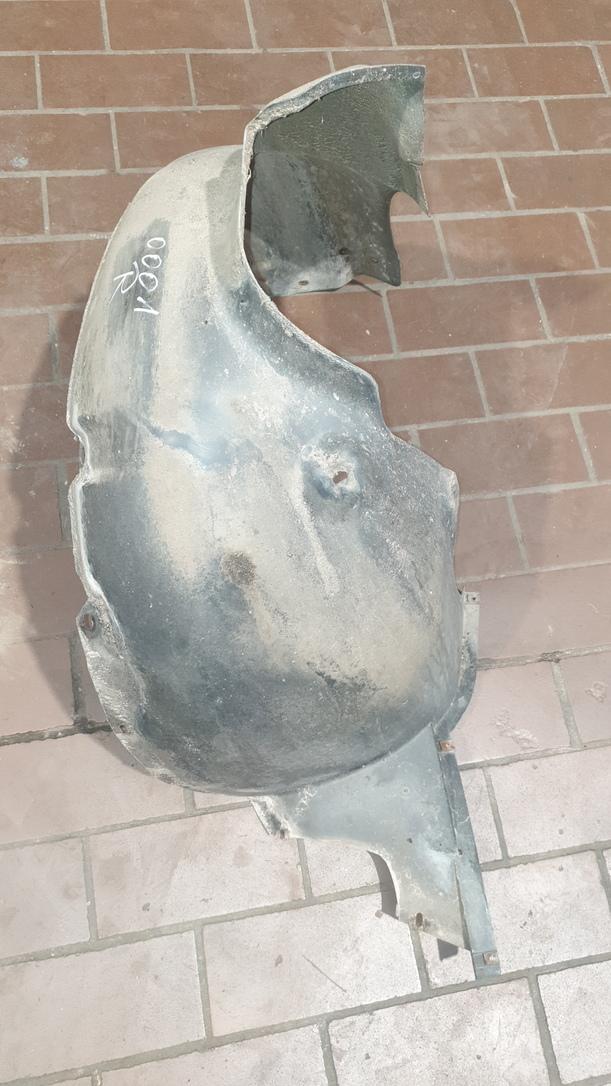 Foto: RADHAUSSCHALE / INNENKOTFLÜGEL VORNE RECHTS eines VW Polo 1.2