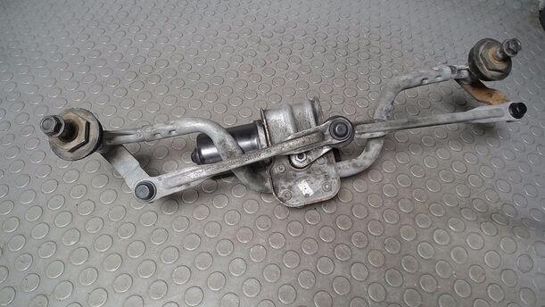 Foto: SCHEIBENWISCHERMOTOR VORN eines Peugeot Expert L1H1