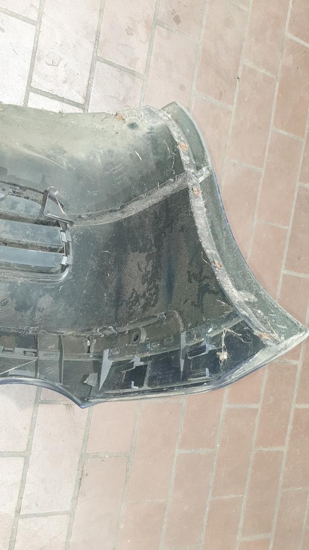 Foto: STOSSFÄNGER / STOSSSTANGE VORNE ( VOR FACELIFT ) eines VW Polo 1.2