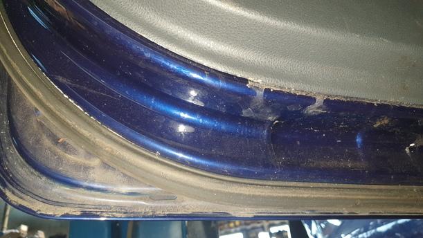 Foto: TÜR HINTEN LINKS eines VW Polo 1.2