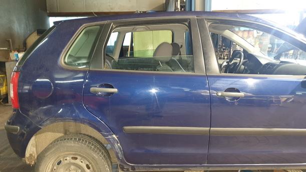 Foto: TÜR HINTEN RECHTS eines VW Polo 1.2