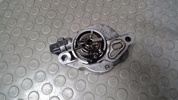 Foto: VAKUUMPUMPE eines Peugeot Expert L1H1