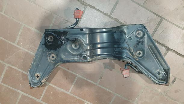 Foto: VORDERACHSE / ACHSE VORN eines VW Polo 1.2