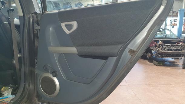 Foto: TÜR HINTEN RECHTS eines Smart smart forfour