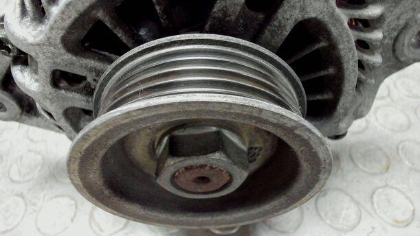 Foto: LICHTMASCHINE / GENERATOR ( 85A ) eines Smart smart forfour