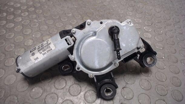 Foto: SCHEIBENWISCHERMOTOR HINTEN eines VW Polo 1.2