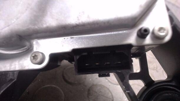 Foto: SCHEIBENWISCHERMOTOR HINTEN eines VW Polo 1.2