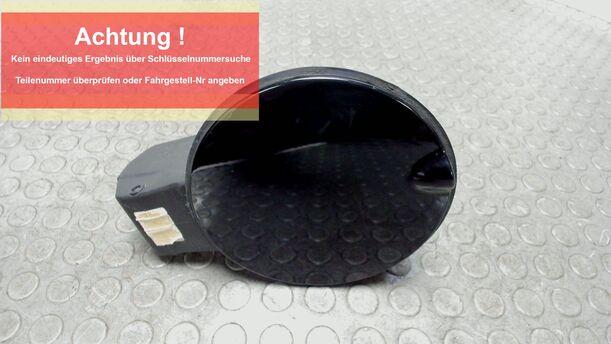 Foto: TANKKLAPPE / TANKDECKEL eines Smart smart forfour