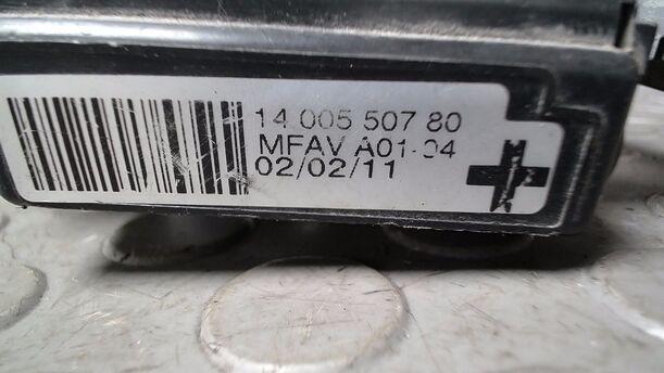 Foto: SICHERUNGSKASTEN eines Peugeot Expert L1H1