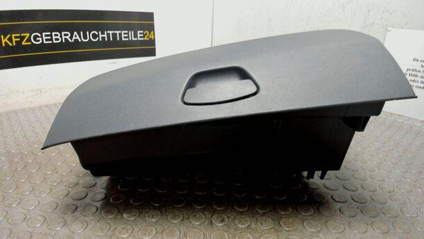 Foto: HANDSCHUHFACH eines Smart smart forfour