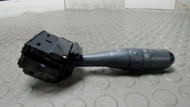 Foto: SCHEIBENWISCHERSCHALTER eines Smart smart forfour