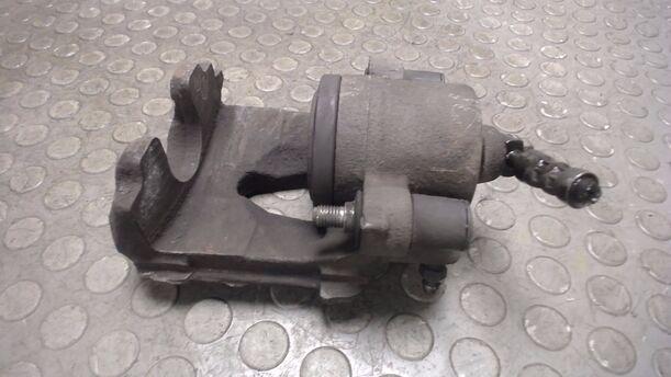 Foto: BREMSSATTEL VORNE RECHTS eines VW Polo 1.2