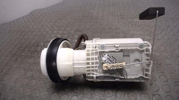Foto: KRAFTSTOFFPUMPE eines VW Polo 1.2