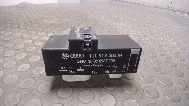 Foto: STEUERGERÄT LÜFTER eines VW Polo 1.2