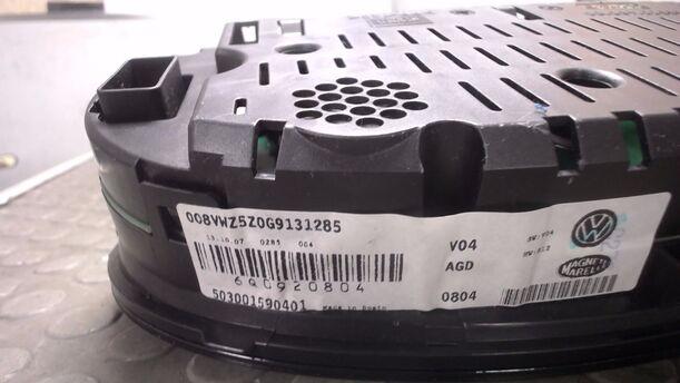 Foto: TACHOEINHEIT eines VW Polo 1.2