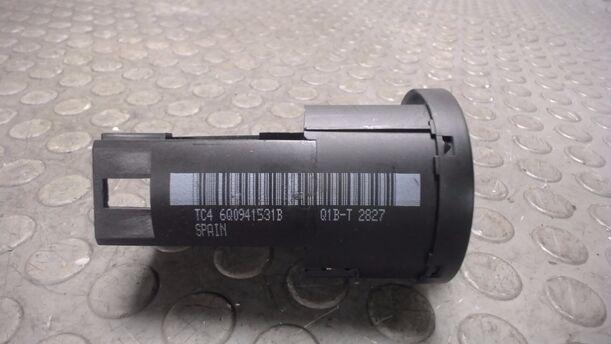 Foto: LICHTSCHALTER eines VW Polo 1.2