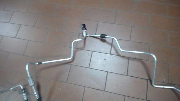 Foto: VERDAMPFERSCHLAUCH AUSLASS eines VW Polo 1.2