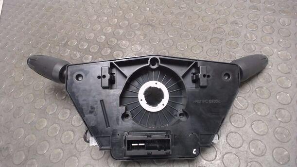 Foto: KOMISCHALTER / LENKSTOCKSCHALTER eines Opel Corsa 1.4 16V