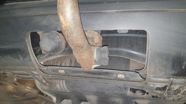 Foto: STOSSFÄNGER/ STOßSTANGE HINTEN ( VARIANT ) eines VW Passat Variant 2.0 TDI DPF
