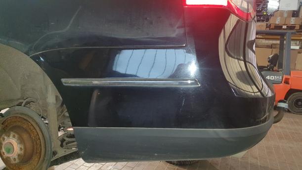 Foto: STOSSFÄNGER/ STOßSTANGE HINTEN ( VARIANT ) eines VW Passat Variant 2.0 TDI DPF