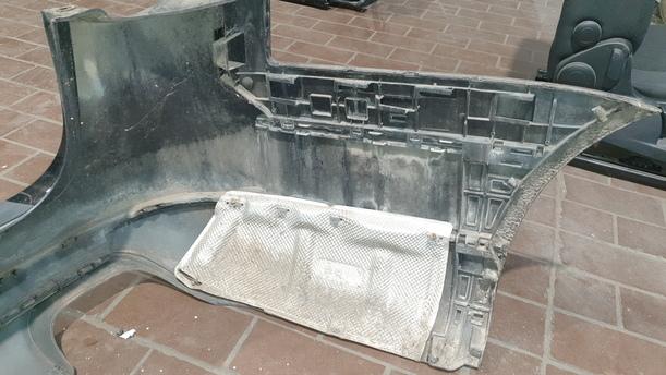 Foto: STOSSFÄNGER/ STOßSTANGE HINTEN ( VARIANT ) eines VW Passat Variant 2.0 TDI DPF