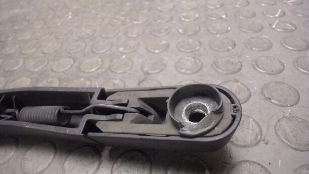 Foto: SCHEIBENWISCHERARM HINTEN eines Opel Corsa 1.4 16V