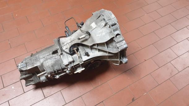 Foto: SCHALTGETRIEBE 5-GANG  (UNGEPRÜFT) eines VW Passat 1.6
