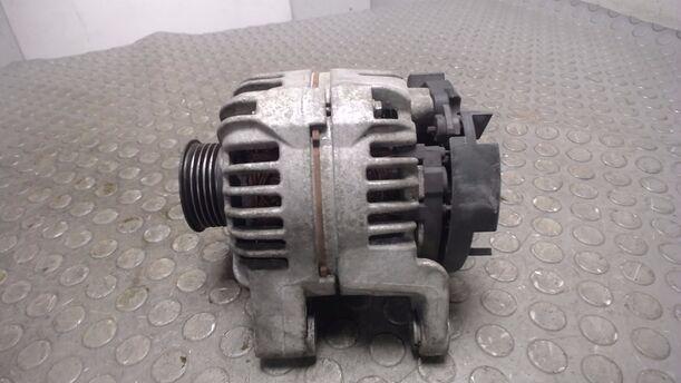 Foto: LICHTMASCHINE ( BOSCH ) eines Opel Corsa 1.4 16V