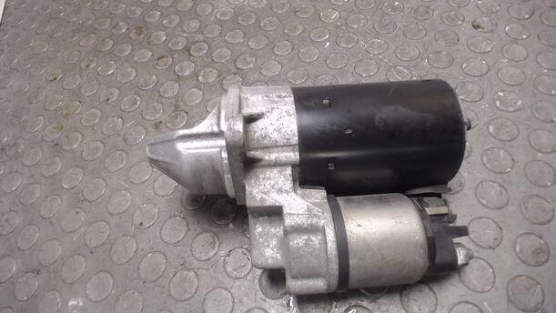Foto: ANLASSER / STARTER BOSCH eines Opel Corsa 1.4 16V