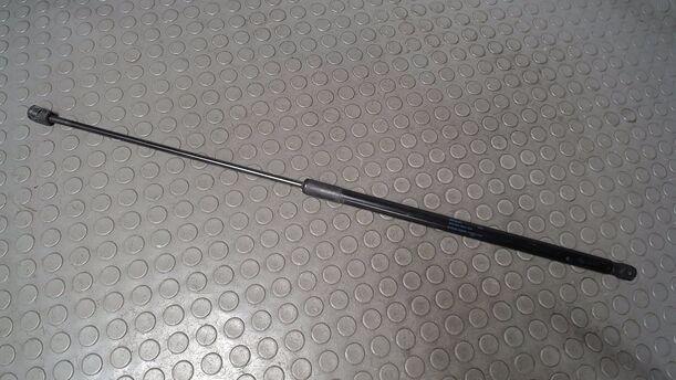 Foto: HAUBENDÄMPFER eines VW Passat Variant 2.0 TDI DPF