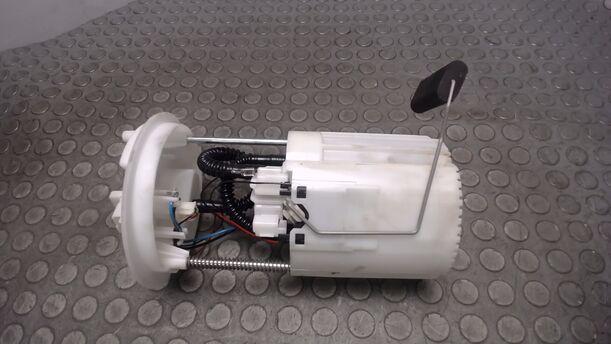 Foto: KRAFTSTOFFPUMPE eines Opel Corsa 1.4 16V
