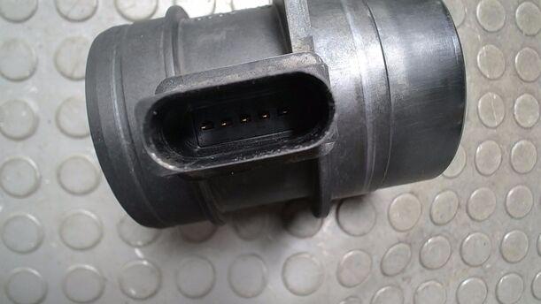 Foto: LUFTMASSENMESSER eines VW Passat Variant 2.0 TDI DPF