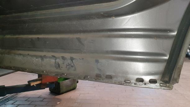 Foto: TÜR HINTEN RECHTS ( LANG ) eines Mercedes-Benz A 160 L