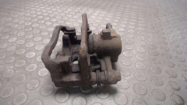 Foto: BREMSSATTEL HINTEN RECHTS eines Mercedes-Benz A 160 L GL