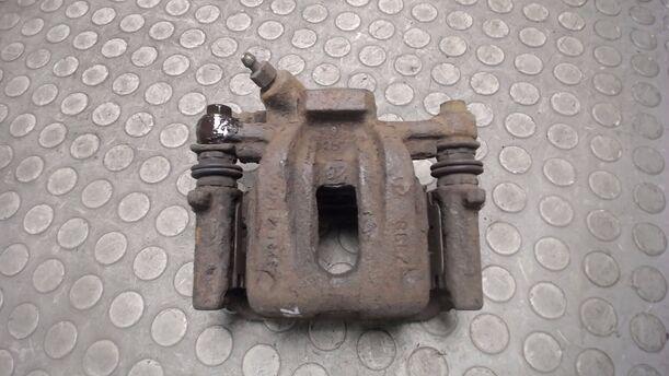 Foto: BREMSSATTEL HINTEN LINKS eines Mercedes-Benz A 160 L GL