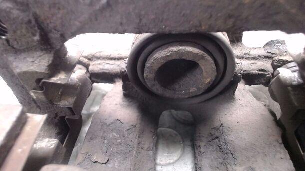 Foto: BREMSSATTEL HINTEN LINKS eines Mercedes-Benz A 160 L GL