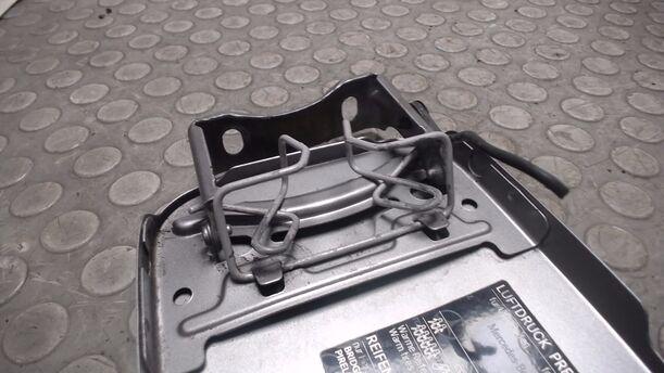 Foto: TANKKLAPPE / TANKDECKEL eines Mercedes-Benz A 160 L GL
