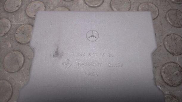 Foto: STEUERGERÄT REGENSENSOR eines Mercedes-Benz A 160 L GL