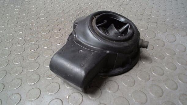 Foto: TANKKLAPPE/ TANKDECKEL eines VW Passat Variant 2.0 TDI DPF GL