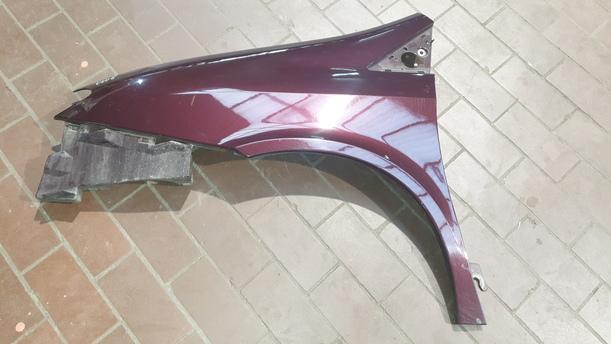Foto: KOTFLÜGEL LINKS eines Lancia Phedra 2.2 Multijet 16v DPF GL