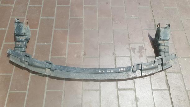 Foto: VERSTÄRKUNG VORNE eines Lancia Phedra 2.2 Multijet 16v DPF GL
