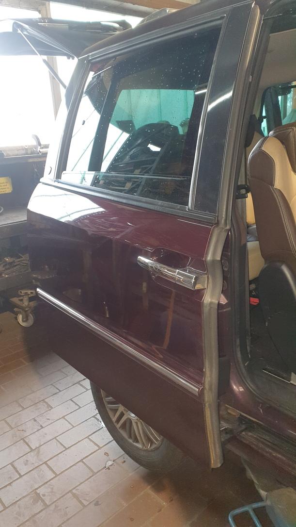 Foto: SCHIEBETÜR RECHTS eines Lancia Phedra 2.2 Multijet 16v DPF GL